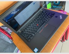 6TH GEN. LENOVO LAPTOP. 