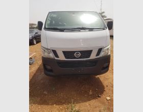  Nissan urvan 2013 Unregistered