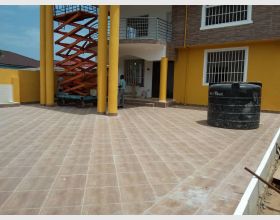  HOUSE FOR SALE ON ACCRA