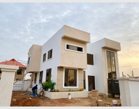 Executive 3bedroom for sale