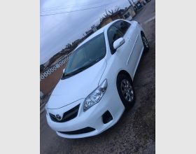 Toyota Corolla LE 2011
