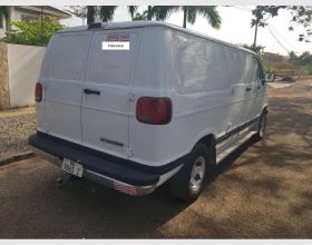 Dodge Ram Van