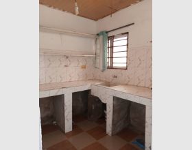  Single room self-contained