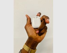 Used AirPods 2