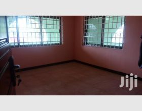 Five bedroom house for rent at spintex addgonno
