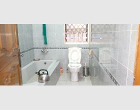 Five bedroom house for sale at greda estate