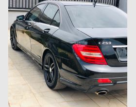 Mercedes Benz C300