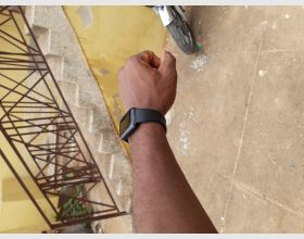 Smart fitness tracker watch