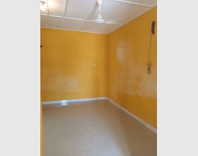  Single room self-contained