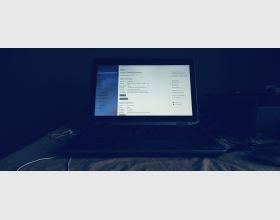 Dell Latitude e6530 i7. 8GB Ram. 320GB HDD. U. S used. String battery capacity. Speed is 3.00Ghz