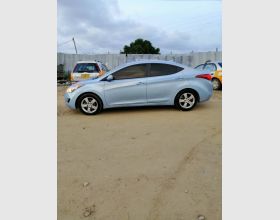 2013 Hyundai Elantra basic