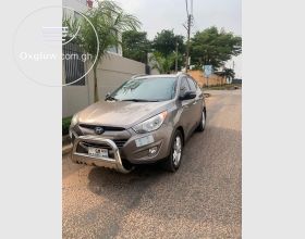 2010 Hyundai Tucson AWD