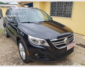 2011 VW TIGUAN (DV)