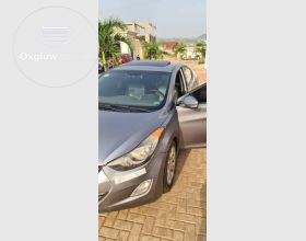 2012 Hyundai Elantra Full option 