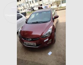 2013 Hyundai Elantra Basic Red