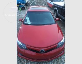 2013 TOYOTA CAMRY SE