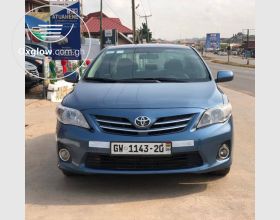 2013 TOYOTA COROLLA LE