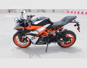 2018 KTM RC 390  WhatsApp +13236413248