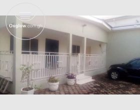 3 bedrooms apartment at Abelemkpe