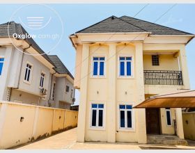 4BEDROOM DUPLEX WITH A BOYSâ€™ QUARTERS FOR SALE 