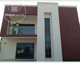5 Bedroom House For Sale 