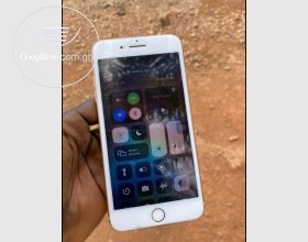 Apple iPhone 8 plus