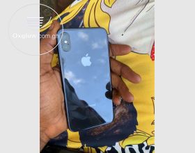 Apple iPhone X 64GB