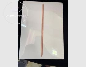Apple MacBook 2018 Core i5 Laptop