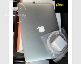 Apple MacBook Air 2015 Laptop