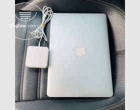 Apple MacBook Air 2017 Core i5 Laptop
