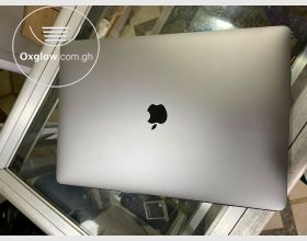 Apple MacBook Pro 15â€ 2016 Laptop