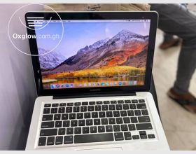 Apple MacBook Pro Dual Core Laptop