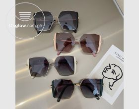 CLASSY WOMEN/ LADIES SUNGLASSES WITH LEATHER CASE 