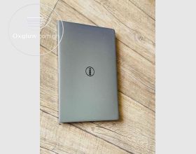 Dell XPS 13 9360 Core i7 Laptop