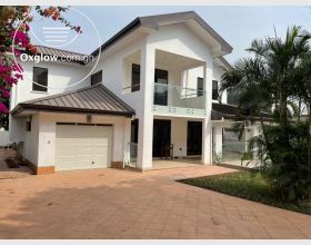 Executive 4 bedroom house