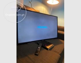 GRUNDIG 43" 4K HD Led Smart TV
