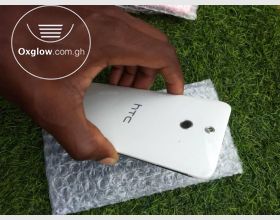 HTC E8