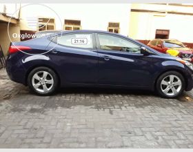 Hyundai Elantra 2013
