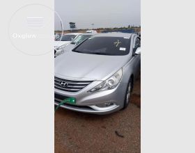 Hyundai Sonata 2012 Model