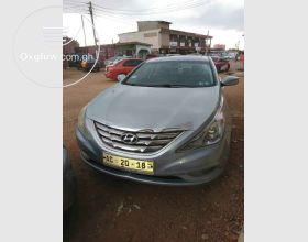 Hyundai Sonata LE 2013 Model