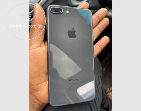 iPhone 8 Plus 64Gb