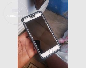iPhone 8 Plus 64Gb