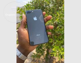 iPhone 8 Plus 64Gb