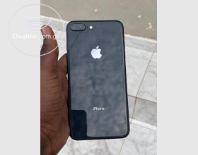 iPhone 8 Plus 64Gb