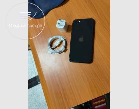 iPhone SE 64Gb