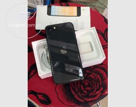 iPhone SE 64Gb