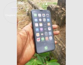 iPhone X 64Gb