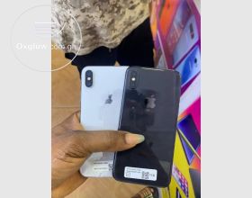 iPhone X 64Gb