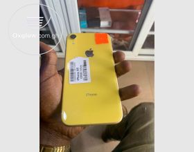 iPhone XR 128Gb