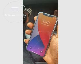 iPhone XR 64Gb